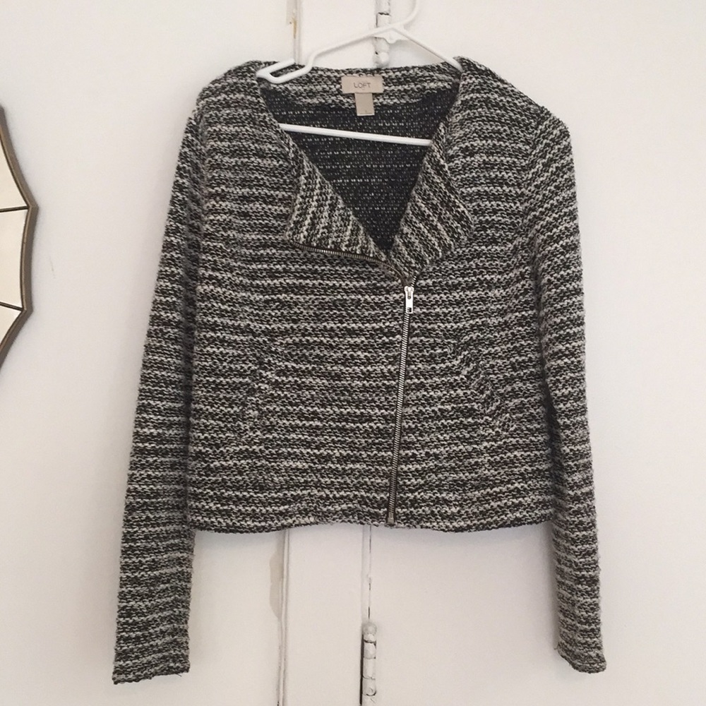 Sweater/jacket/blazer